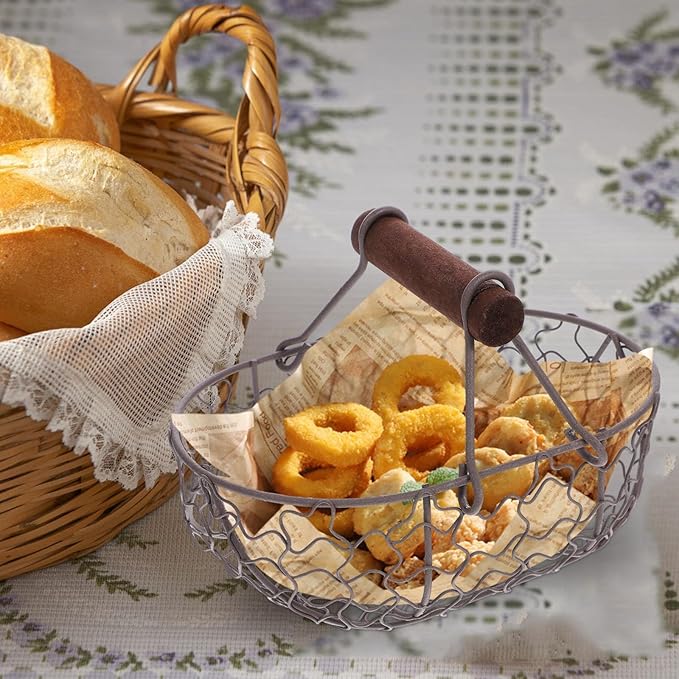 Farmhouse Wire Egg Basket for Gathering Fresh Eggs with Handle Vintage Style