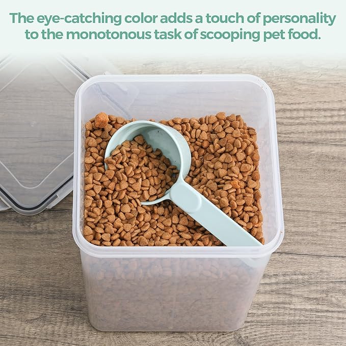 Measuring Dog Food Scoop - 1/2 Cup Scoop Measuring Cup for Dog Cat Ferret Rabbit Bird Food, Melamine Half Cup with Handle, Food-Grade 1/4 Pet Feed Scoop, Dishwasher Safe, Green