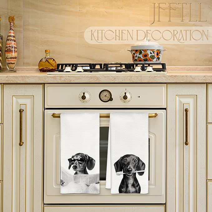 Funny Dachshund Bathroom Hand Towels, Weiner Dog Gifts for Women, Black and White Cute Dachshund Hand Towels for Bathroom Washroom Restroom Decor, 16x24 Inch, Set of 2