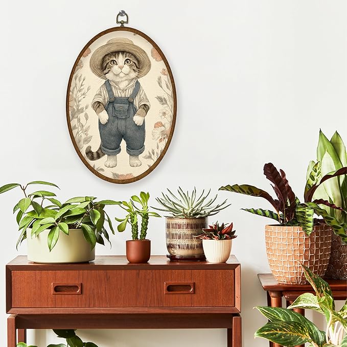 WULQYING Vintage Overall Cat Wall Art Decor, Whimsical Cottagecore Animal Oval Framed Canvas Art Prints, Rustic Floral Farmhouse Wall Hanging Decor for Home Nursery Living Bedroom, 8.6x11.4 Inches