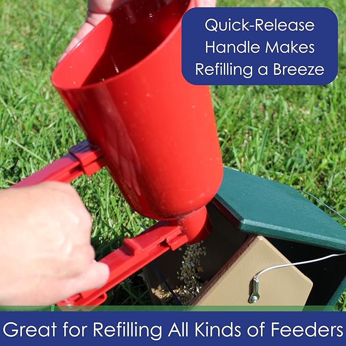 Bird Seed Scoop, Quick Release Plastic Scoop for Ease in Filling Bird Feeders, Holds 4 Cups of Seed