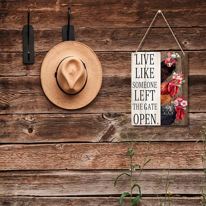 Chicken Gifts Sign Chicken Coop Accessories Chicken Signs Live Like Someone Left The Gate Open Sign Rooster Decor for Home Farm Chicken-Coop Kitchen Garden Yard Country Decor 8x10 Inch