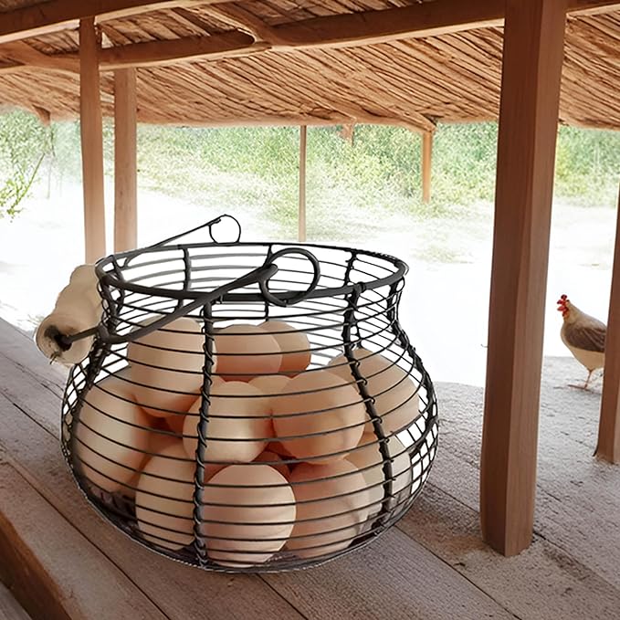 LINCOUNTRY. Farmhouse Wire Egg Baskets for Gathering Fresh Egg With Handle, Round Metal Chicken Egg Collecting Basket Countertop Holder Vintage Style for Kitchen