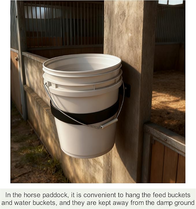 5-Gallon Bucket Holder, Wall-Mounted Istallation,Applicable to Courtyards, Warehouses, and Horse Farms (Excluding Buckets) (Black 1 PCS)