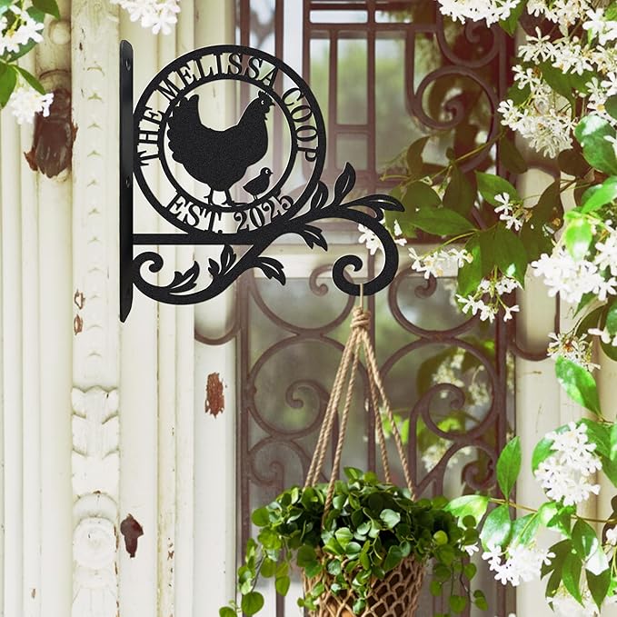 Personalized Chicken Coop Sign with Hanging Hooks, Custom Fluffy Butt Hut Farm Sign, Rustic Chicken Decor for Patio, Garden & Home, Chicken Coop Accessories