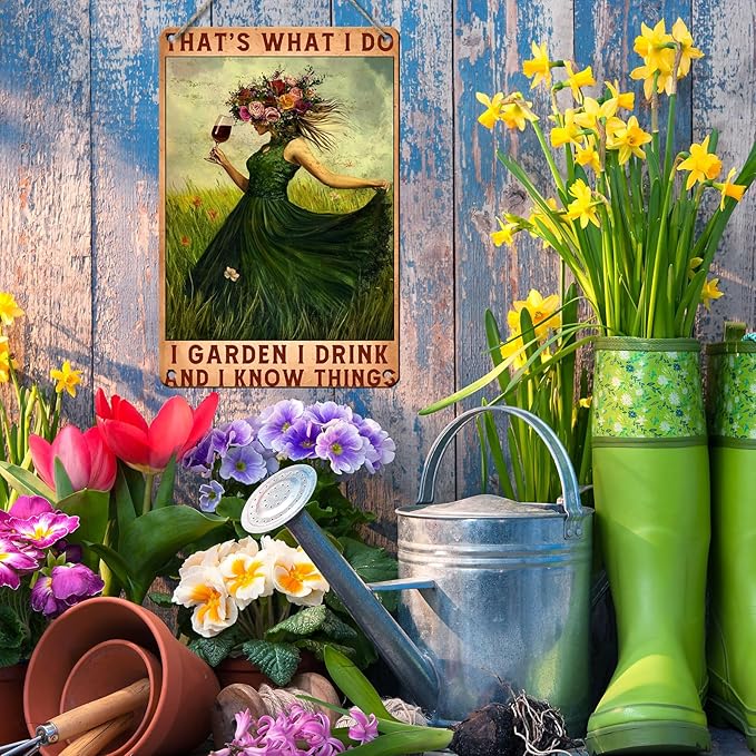 PEACHGARDEN Funny Garden Metal Sign Women's Gift for Yard That's What I Do I Garden I Drink for Patio Porch Home Women Cave 8x12inch