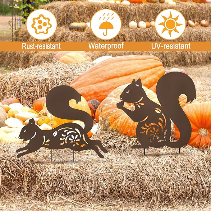 Metal Squirrel Garden Stake,Set of 2 Outdoor Thanksgiving Yard Decor,Fall Decorations Rusty Squirrel Statues for Outside,Lawn,Pathway
