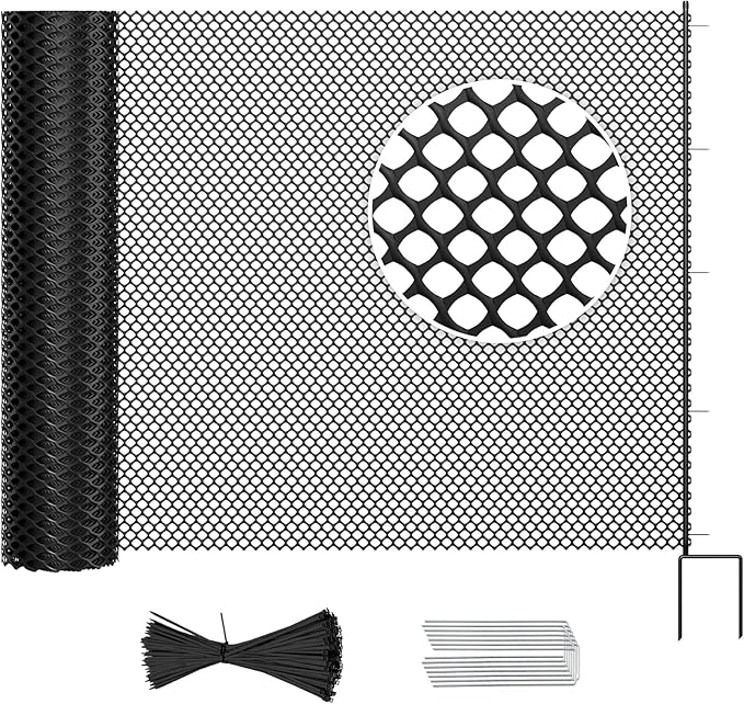 DoCred Plastic Fence with Stakes, 39.4in x 82ft Portable Poultry Fencing Net Mesh for Chickens & Dog, Temporary Gardening Fence Pet Barrier for Backyards, Vegetable Gardens, Lawn & Outdoor Decoration