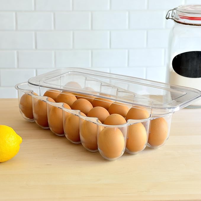 Youngever 2 Pack Stackable Plastic Egg Holders, Clear Fridge Organizer with Lids, 2 Sets 18 Eggs Trays
