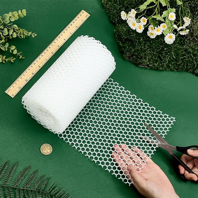 OLYCRAFT 16.4Ftx8 Inch White Plastic Chicken Wire Fence Mesh Poultry Fencing with Cable Tie Protective Fence Net Hexagonal Fencing Wire Plastic Mesh Anti-Fall Net for Gardening Floral Chicken Netting