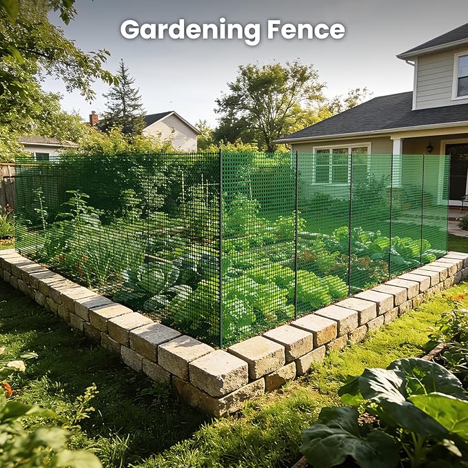 DoCred Plastic Fence with Stakes, 39.4in x 82ft Portable Poultry Fencing Net Mesh for Chickens & Dog, Temporary Gardening Fence Pet Barrier for Backyards, Vegetable Gardens, Lawn & Outdoor Decoration