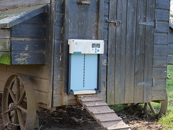 Automatic Chicken Coop Door Opener, ChickenGuard One in All 4 Colours, Timer/Light Sensing, Winter Mode, Auto-Stop & Predator Proof, 3 Power Options, Solar, Battery or Electric (Blue + Batteries)