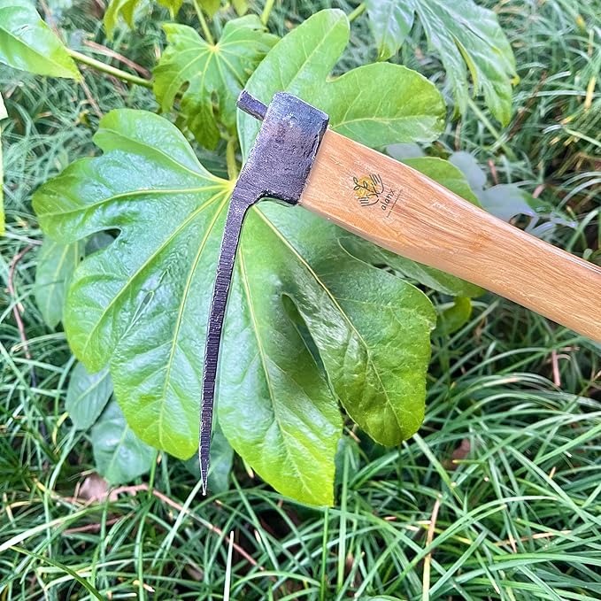 14 Inch Heavy Duty Curved Hoe, Without Welding, Gardening Tool, Oak Handle, for Digging, Weeding, and Planting