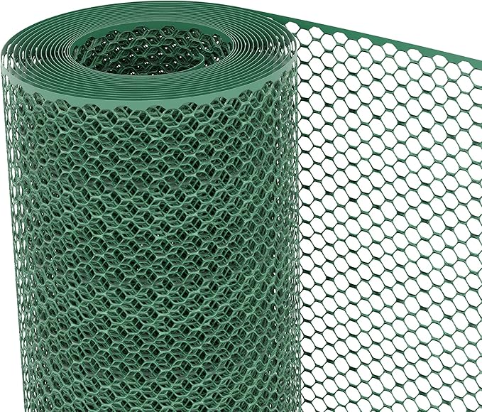 TENAX Poultry Fence - Green Plastic Poultry Fencing, Lightweight, Weather Resistant - 3-ft x 25-ft - Plastic