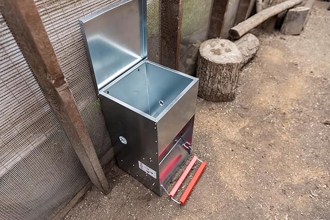 My Favorite Chicken 40lb Automatic Metal Poultry Treadle Feeder – Rust-Resistant, Self-Adjusting, and Eco-Friendly Feed Management