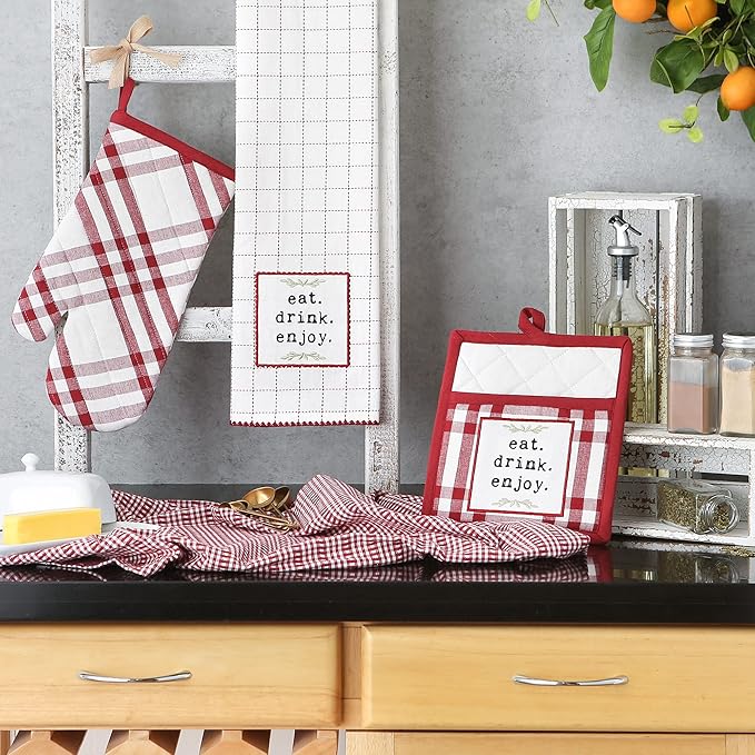 DII Home Sweet Farmhouse Kitchen Collection, Potholder/Oven Mitt/Dishtowel Set, Barn Red, 4 Count