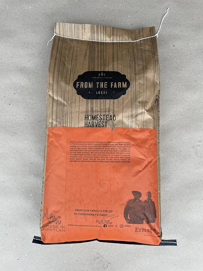 Ernst Grain & Livestock's Bird and Wildlife Feed – Perfect for Birds, Ducks, Squirrels, Turkeys, Rabbits, Geese, and Deer – Non-GMO Wild Animal & Bird Feed for Outside Feeders (46 Pound)