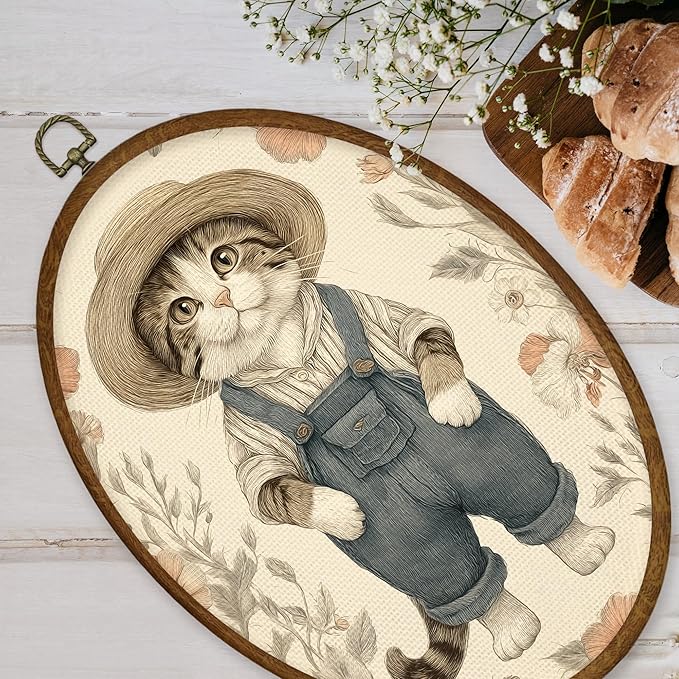 WULQYING Vintage Overall Cat Wall Art Decor, Whimsical Cottagecore Animal Oval Framed Canvas Art Prints, Rustic Floral Farmhouse Wall Hanging Decor for Home Nursery Living Bedroom, 8.6x11.4 Inches