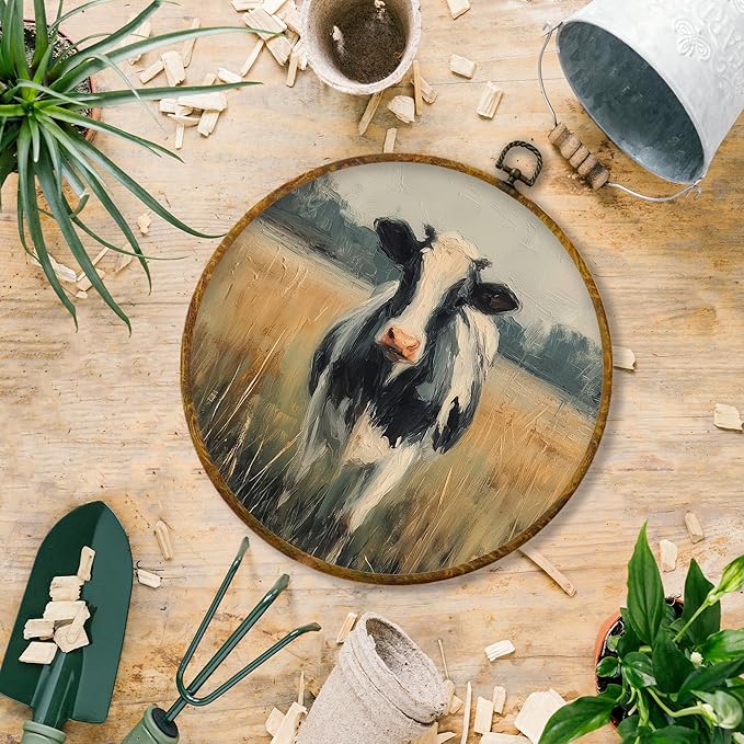 Hiuwevt Vintage Cow Round Wall Art Decor, Cottagecore Milk Cow Framed Canvas Prints, Rustic Farmhouse Animal Round Wall Hanging Decor for Country Home Living Room Decorations, 10x10 Inches